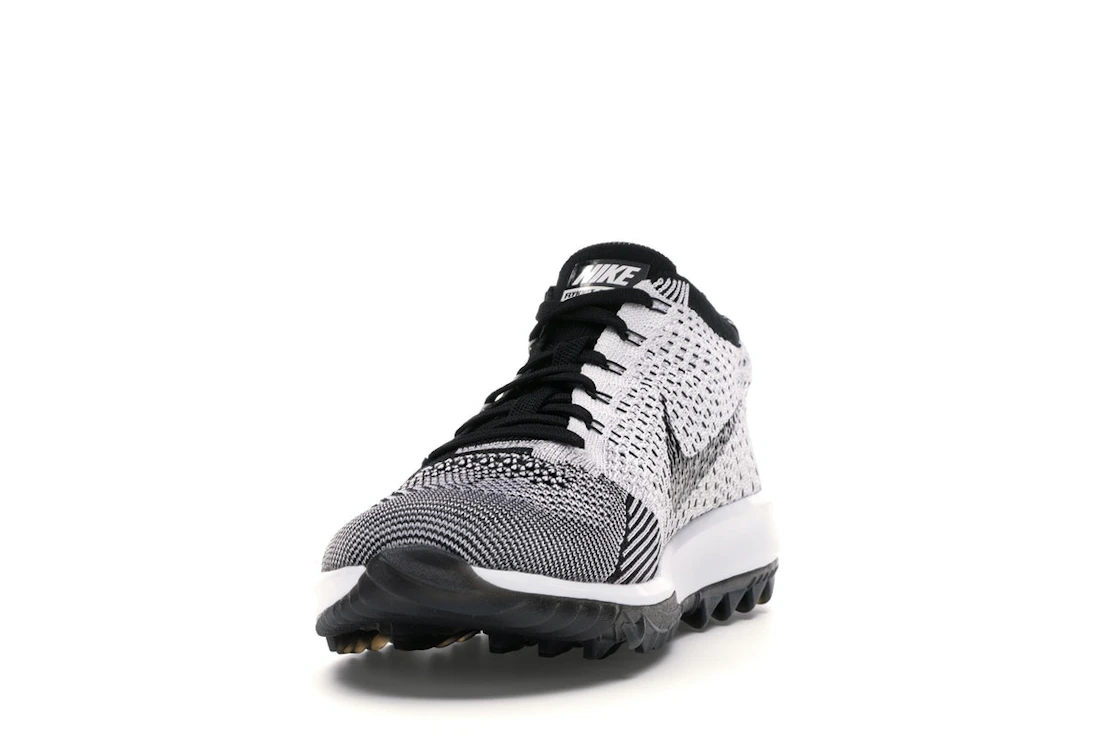 Vue 12 de Nike Flyknit Racer G Cleat Cookies & Cream