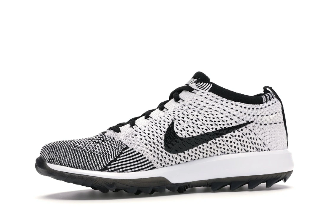 Vue 17 de Nike Flyknit Racer G Cleat Cookies & Cream