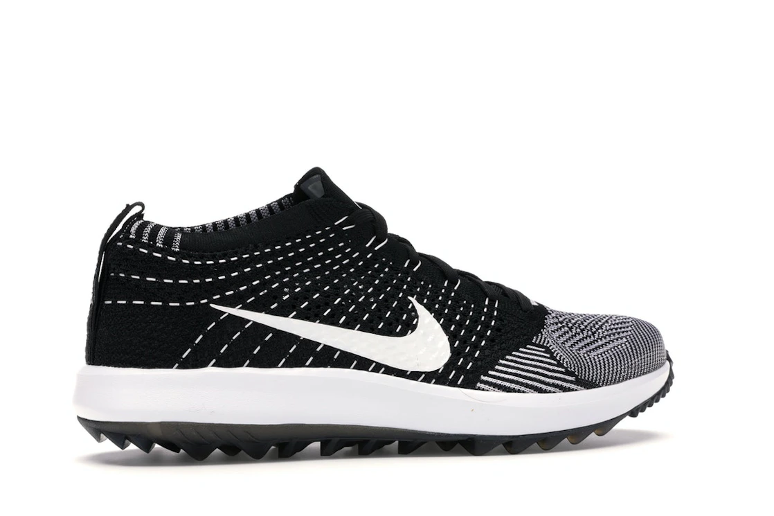 Vue 35 de Nike Flyknit Racer G Cleat Cookies & Cream