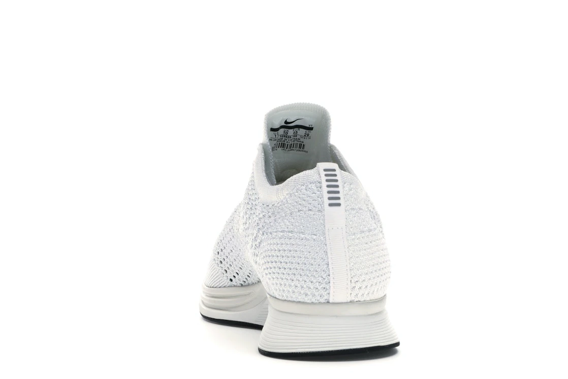 Vue 27 de Nike Flyknit Racer Goddess