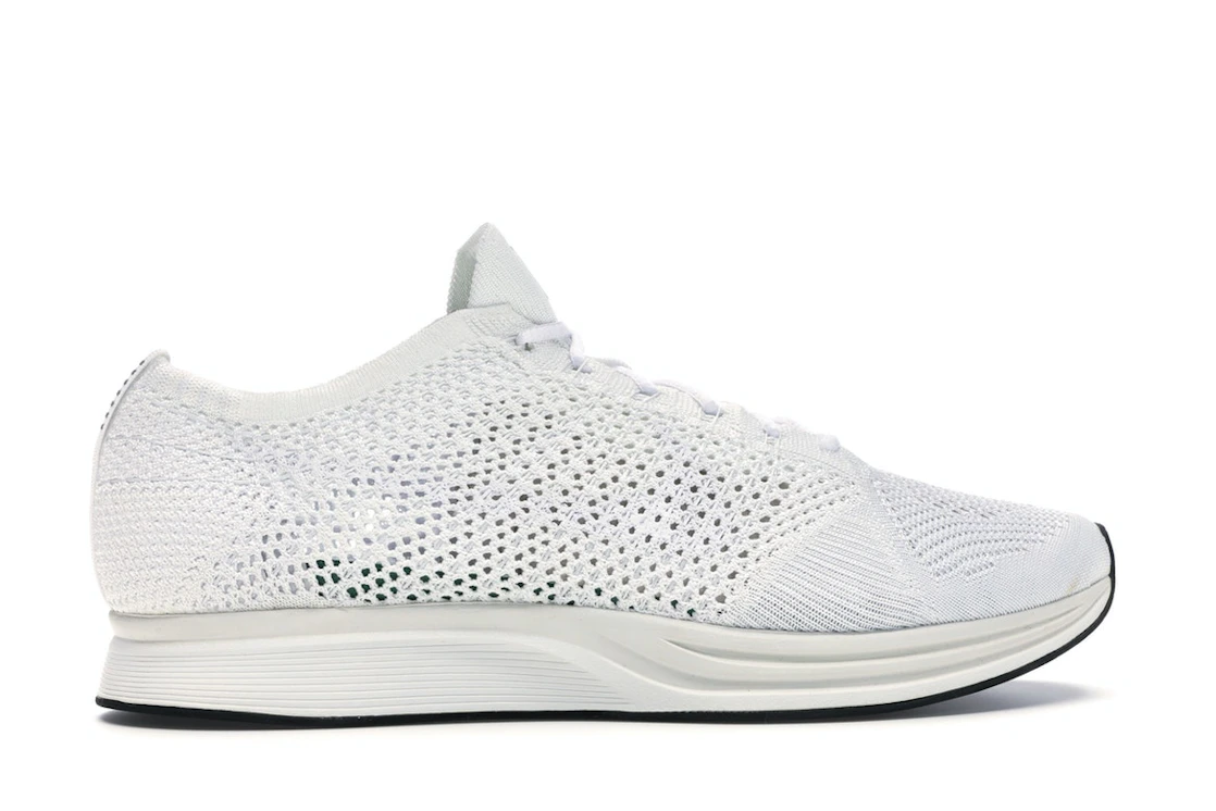 Vue 36 de Nike Flyknit Racer Goddess