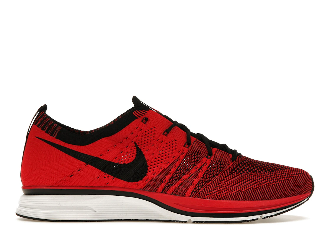 Vue 1 de Nike Flyknit Trainer+ University Red White