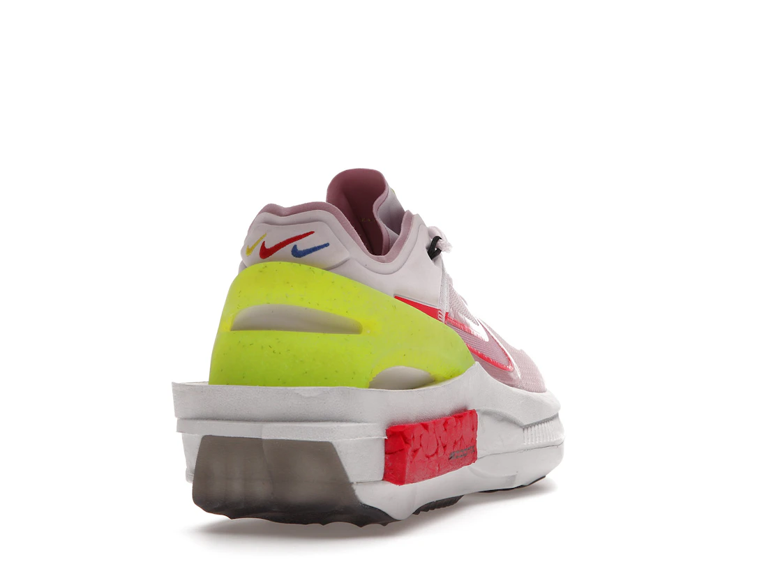 Vue 30 de Nike Fontanka Edge Violet 