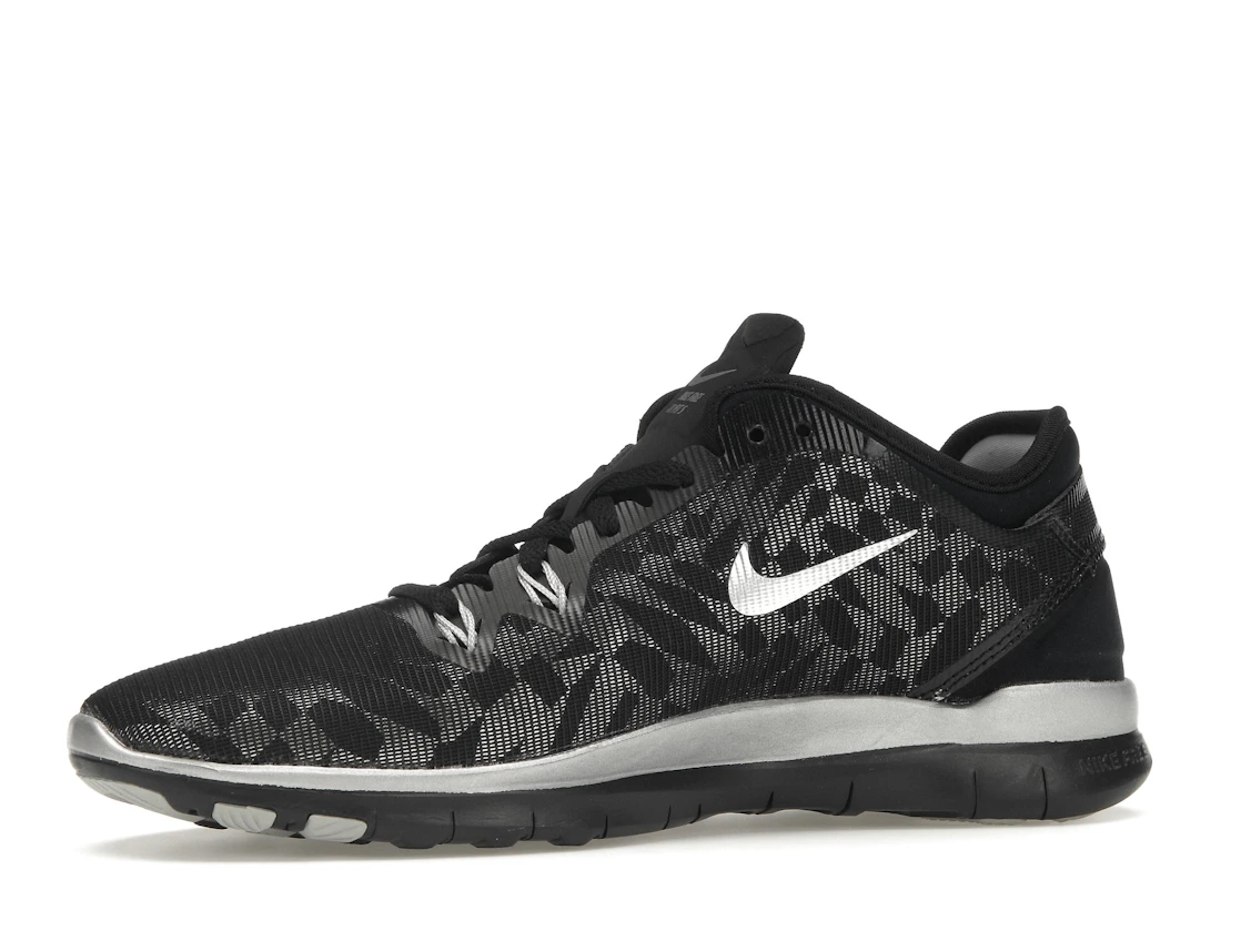 Vue 17 de Nike Free 5.0 TR Fit 5 Black Metallic Silver 