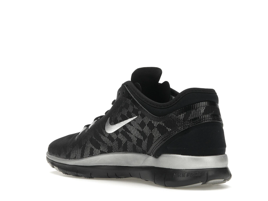 Vue 24 de Nike Free 5.0 TR Fit 5 Black Metallic Silver 