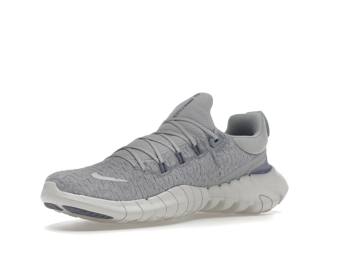 Vue 15 de Nike Free Run 5.0 Grey Fog