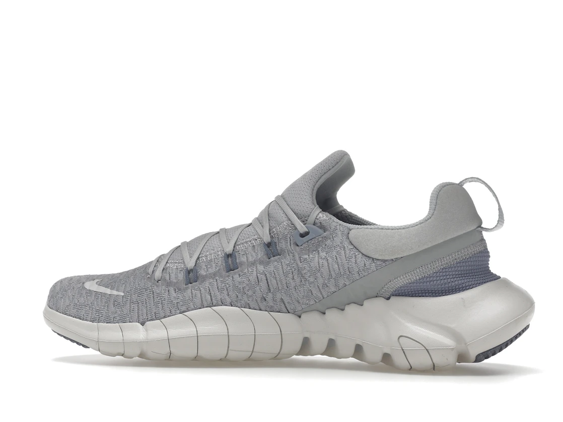 Vue 21 de Nike Free Run 5.0 Grey Fog
