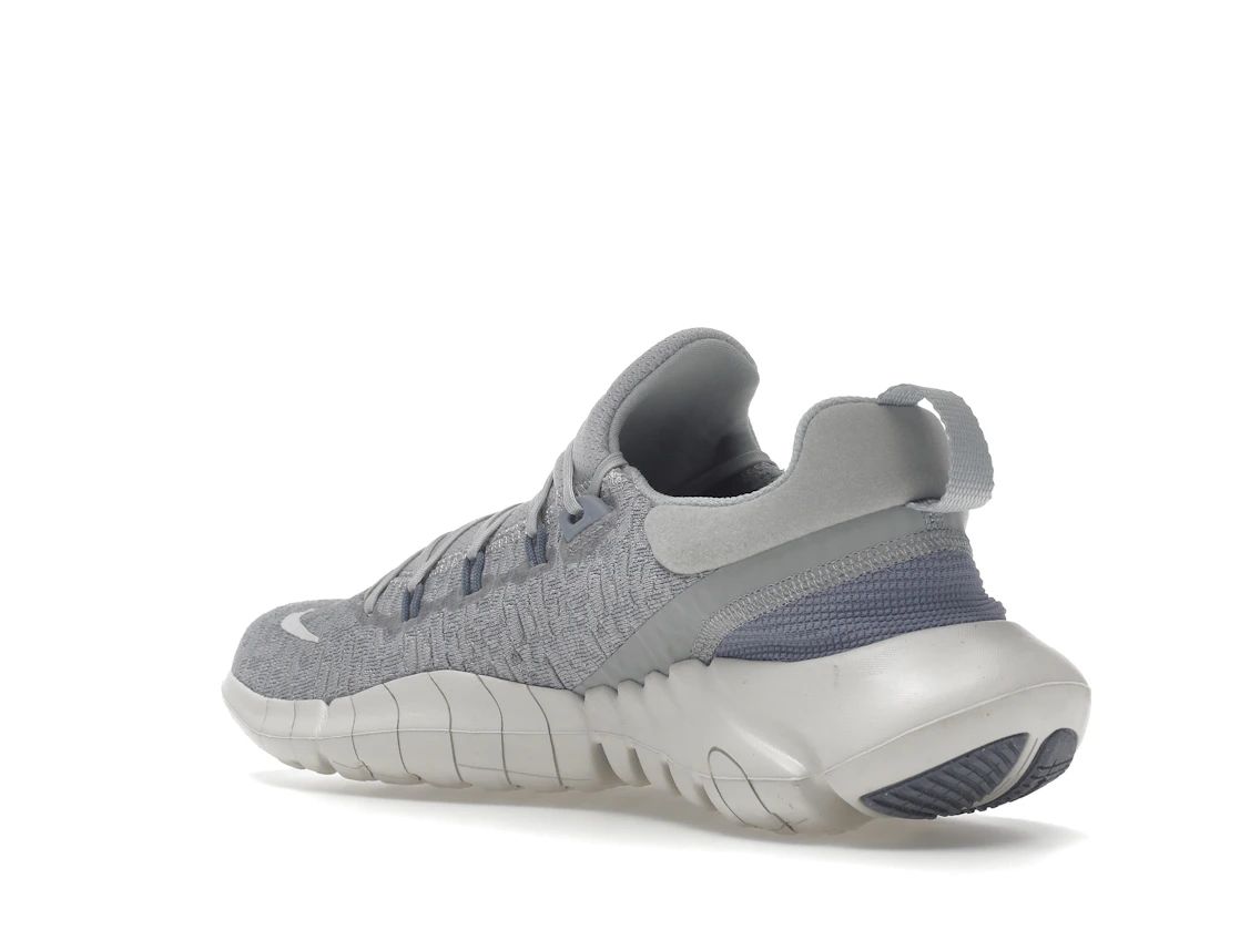 Vue 24 de Nike Free Run 5.0 Grey Fog