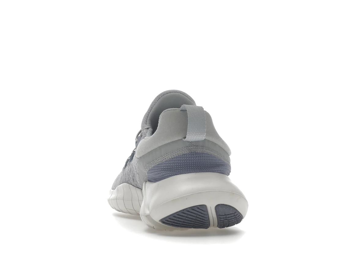 Vue 27 de Nike Free Run 5.0 Grey Fog