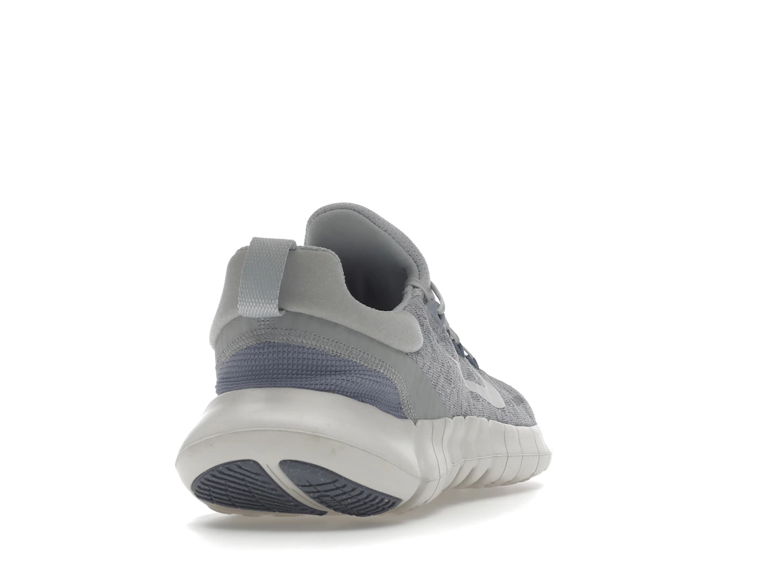 Vue 30 de Nike Free Run 5.0 Grey Fog
