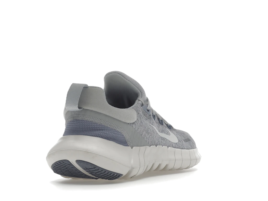 Vue 31 de Nike Free Run 5.0 Grey Fog