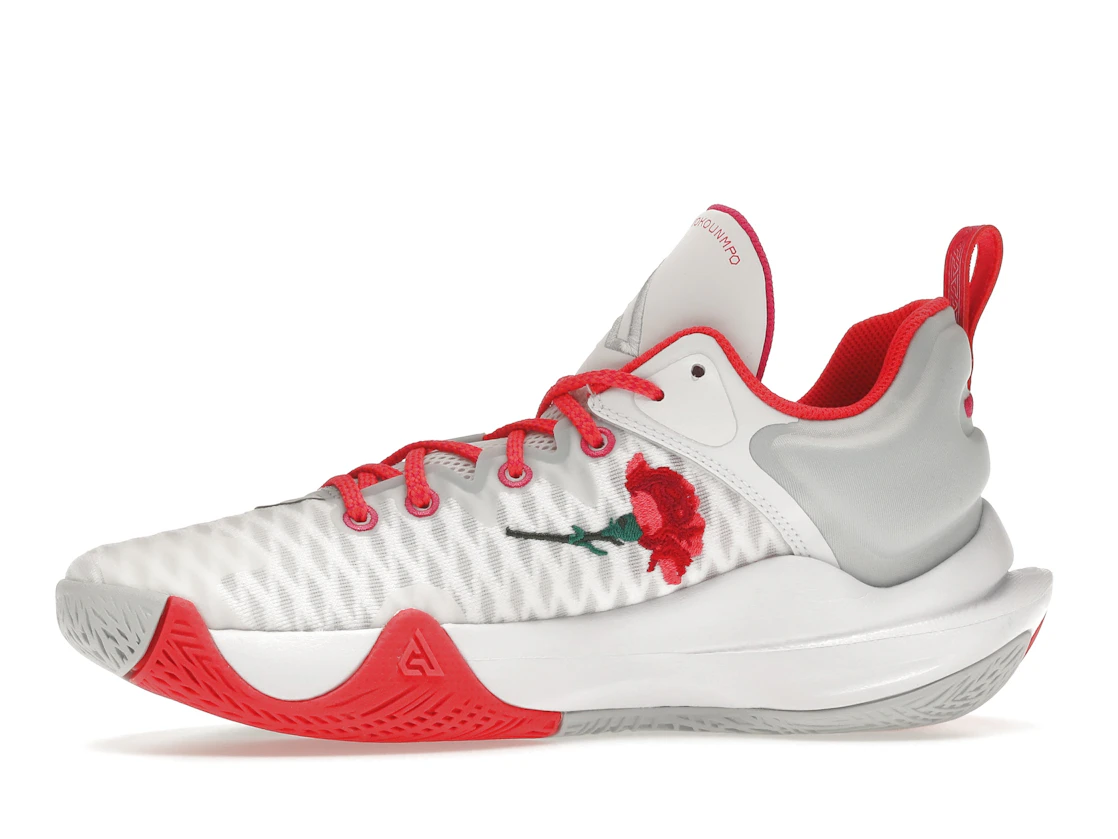 Vue 18 de Nike Giannis Immortality Rose