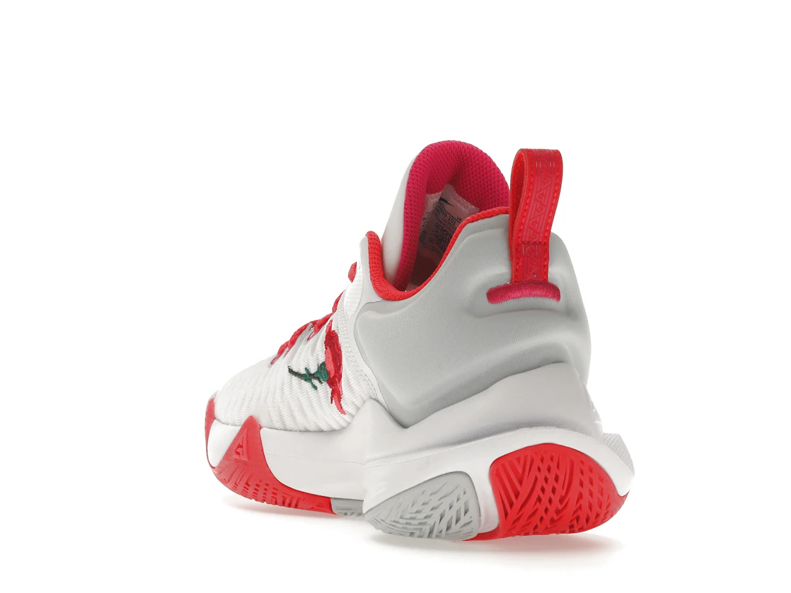 Vue 26 de Nike Giannis Immortality Rose