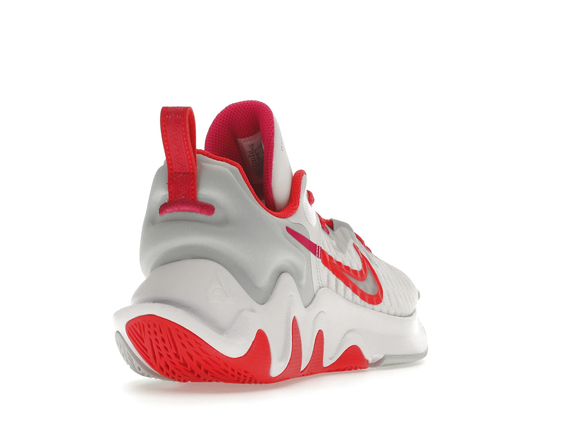 Vue 31 de Nike Giannis Immortality Rose