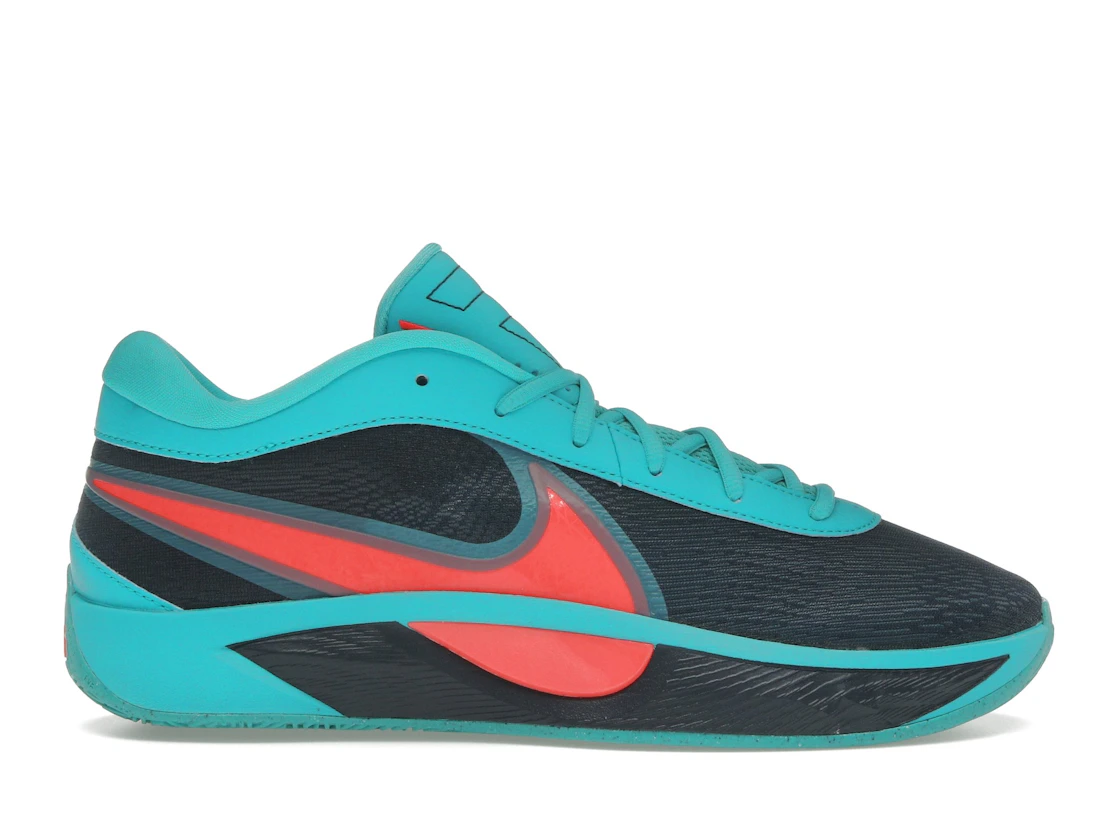 Vue 1 de Nike Giannis Zoom Freak 6 Liam and Maverick