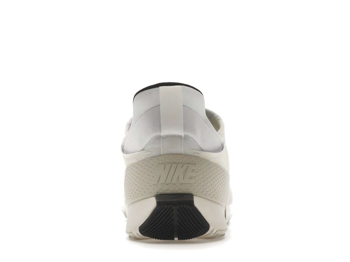 Vue 28 de Nike Go FlyEase White Sail