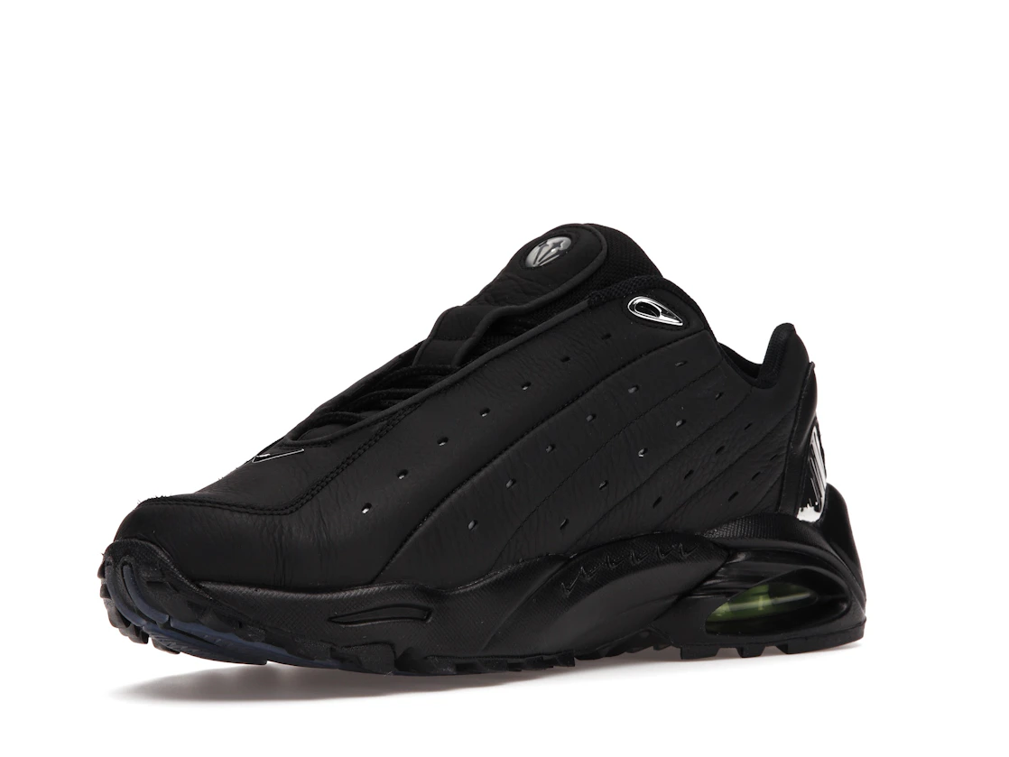 Vue 15 de Nike Hot Step Air Terra Drake NOCTA Triple Black