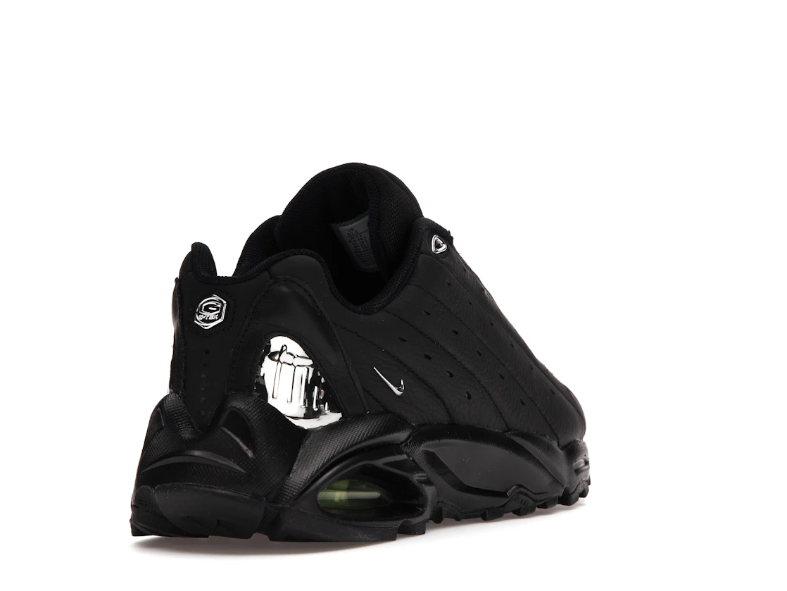 Vue 31 de Nike Hot Step Air Terra Drake NOCTA Triple Black