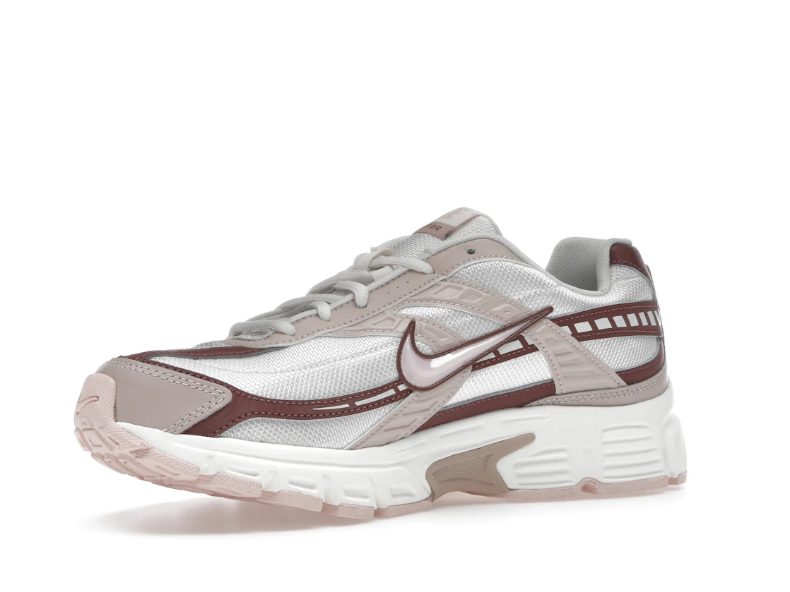 Vue 16 de Nike Initiator Red Sepia Echo Pink 