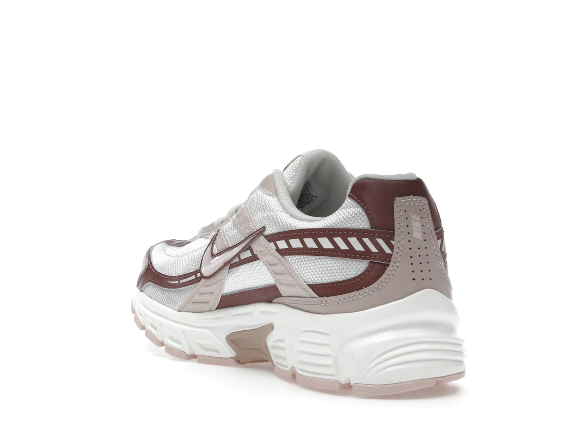Vue 25 de Nike Initiator Red Sepia Echo Pink 