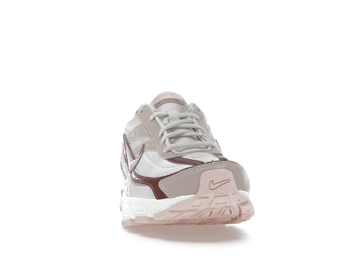 Vue 9 de Nike Initiator Red Sepia Echo Pink 