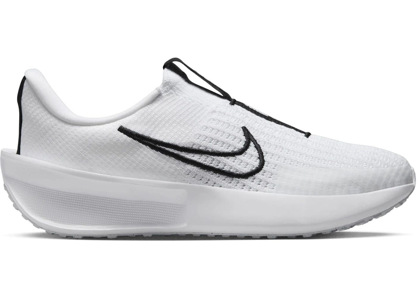 Nike Interact Run EasyOn White Black 