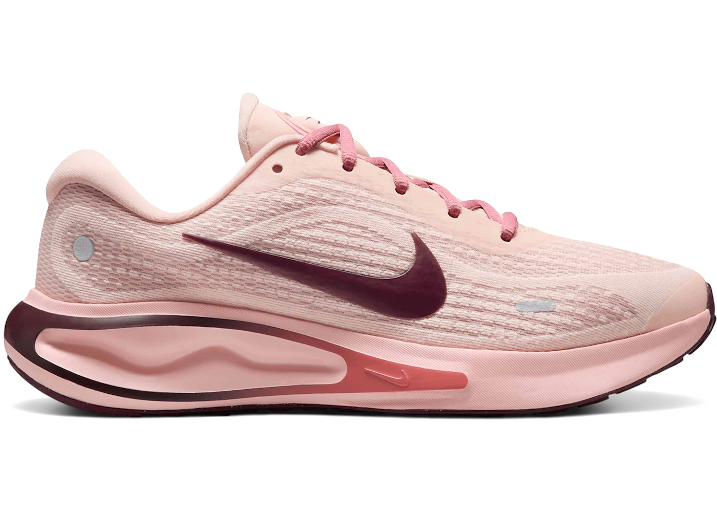 Nike Journey Run Guava Ice Red Stardust 