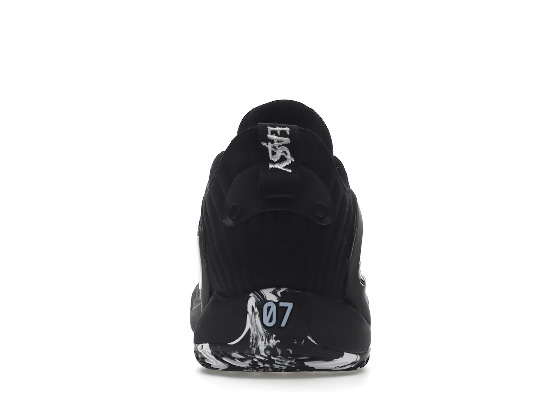 Vue 28 de Nike KD 15 Refuge