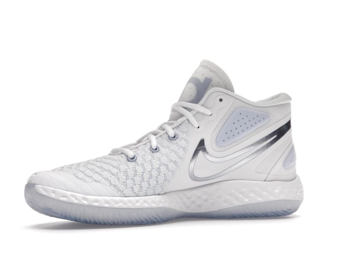 Vue 17 de Nike KD Trey 5 VIII White Royal Tint