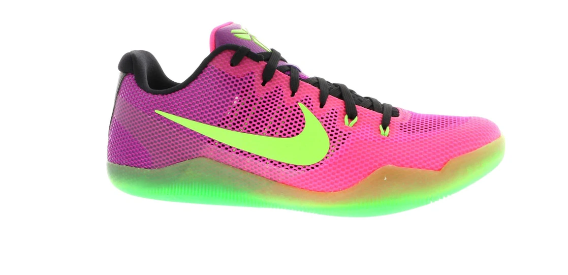 Vue 2 de Nike Kobe 11 EM Low Mambacurial