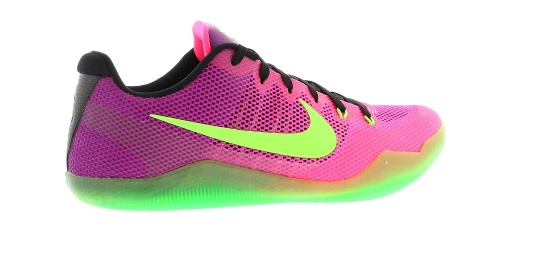 Vue 25 de Nike Kobe 11 EM Low Mambacurial
