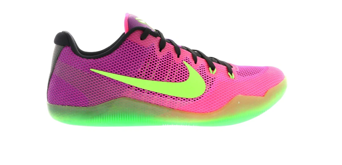 Vue 26 de Nike Kobe 11 EM Low Mambacurial