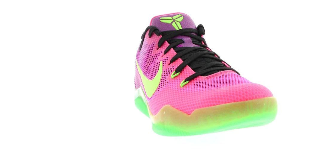 Vue 6 de Nike Kobe 11 EM Low Mambacurial