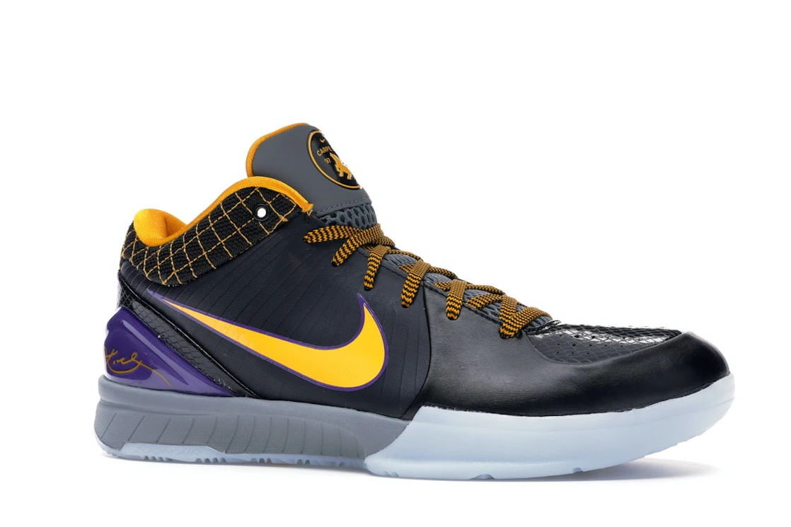 Vue 3 de Nike Kobe 4 Protro Carpe Diem