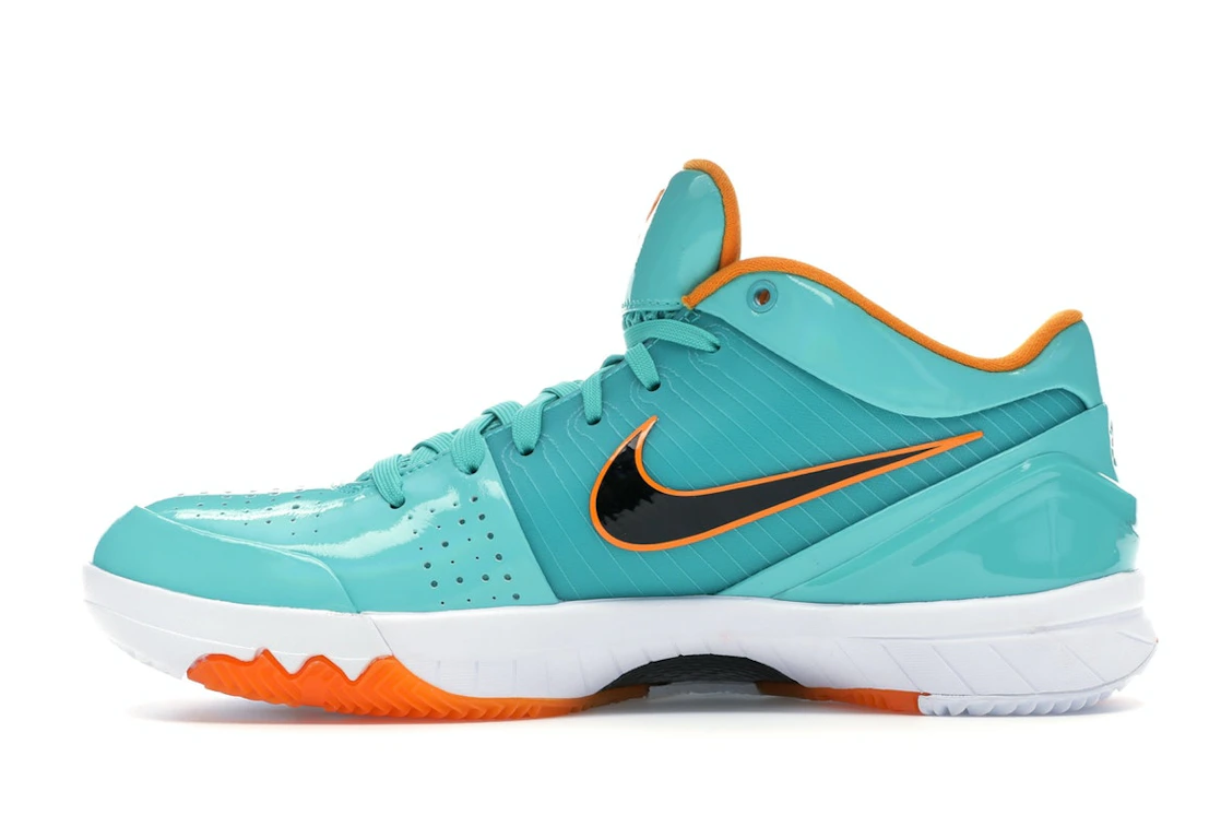 Vue 19 de Nike Kobe 4 Protro Undefeated San Antonio Spurs