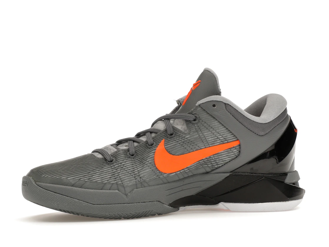 Vue 17 de Nike Kobe 7 Wolf