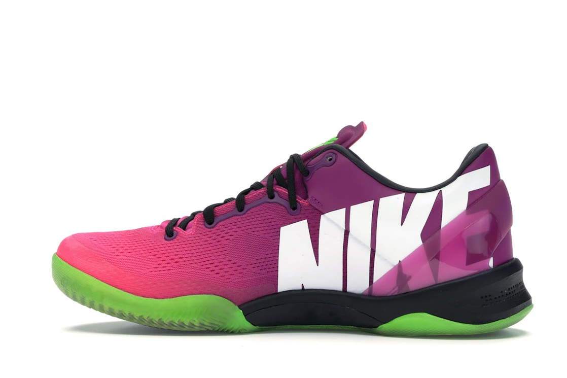 Vue 20 de Nike Kobe 8 Mambacurial
