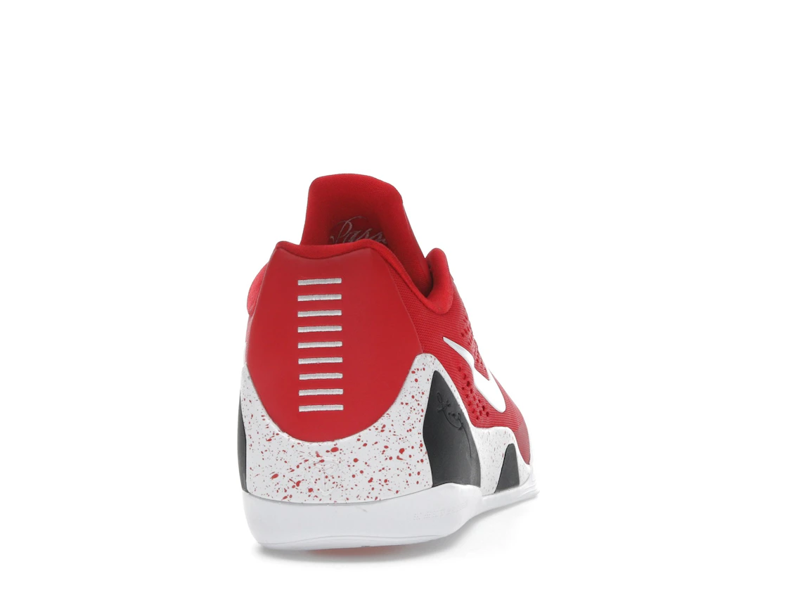 Vue 29 de Nike Kobe 9 EM Low Protro TB University Red