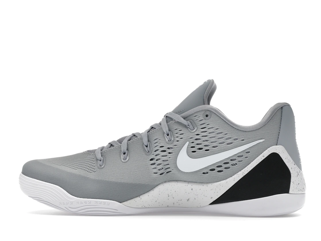 Vue 20 de Nike Kobe 9 EM Low Protro TB Wolf Grey