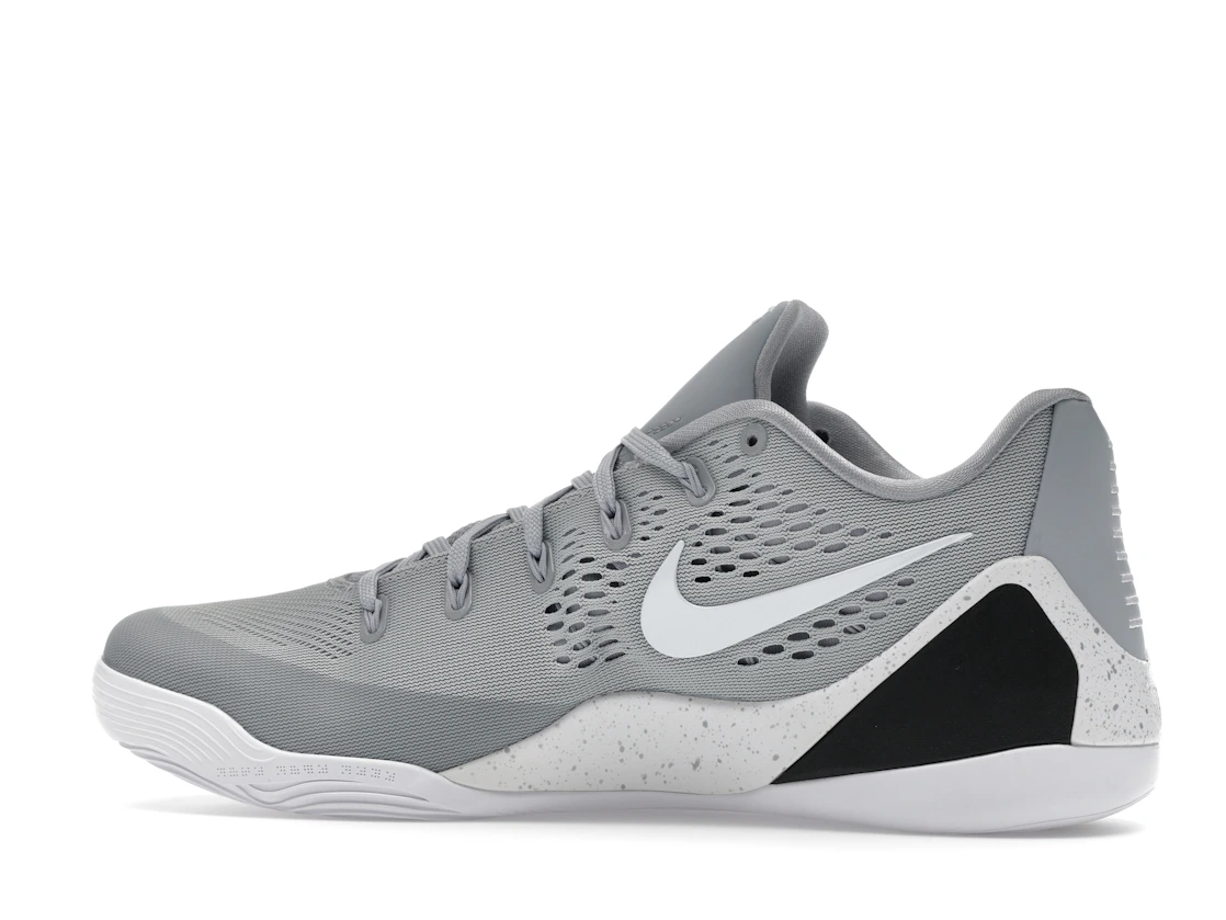 Vue 21 de Nike Kobe 9 EM Low Protro TB Wolf Grey