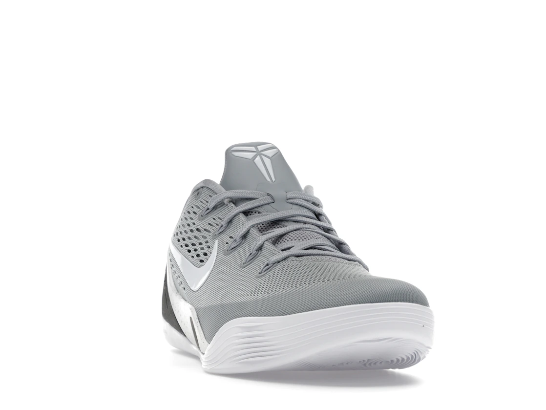 Vue 8 de Nike Kobe 9 EM Low Protro TB Wolf Grey