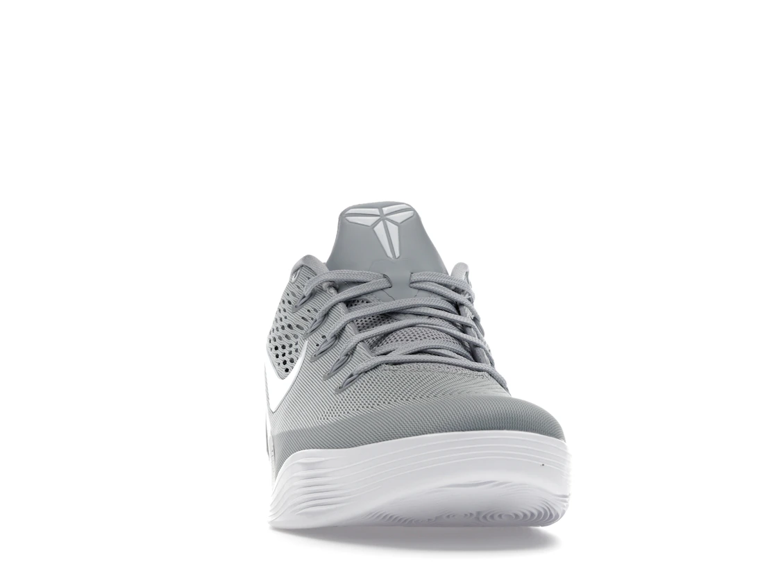 Vue 9 de Nike Kobe 9 EM Low Protro TB Wolf Grey