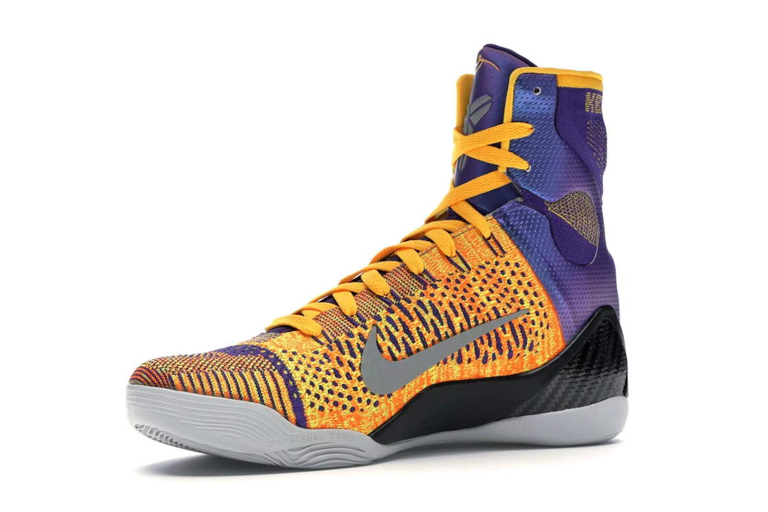 Vue 16 de Nike Kobe 9 Elite Team Showtime