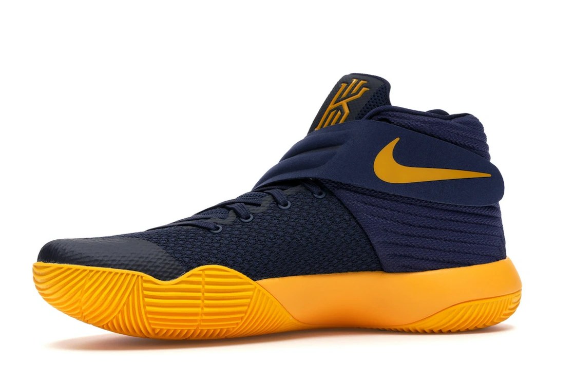 Vue 17 de Nike Kyrie 2 Cavs