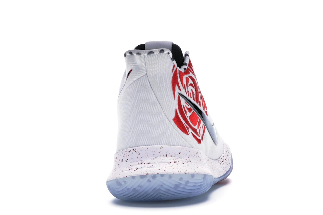 Vue 29 de Nike Kyrie 3 Sneaker Room Mom (Red)