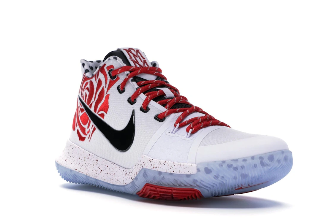 Vue 6 de Nike Kyrie 3 Sneaker Room Mom (Red)