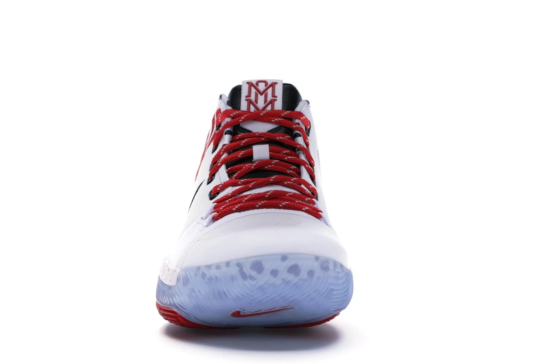 Vue 10 de Nike Kyrie 3 Sneaker Room Mom (Red)