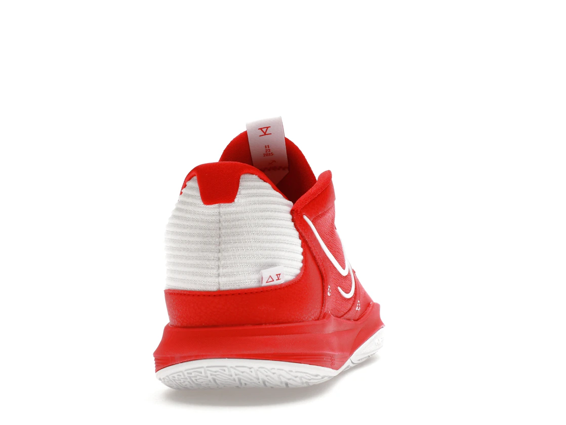 Vue 29 de Nike Kyrie 5 Low TB University Red