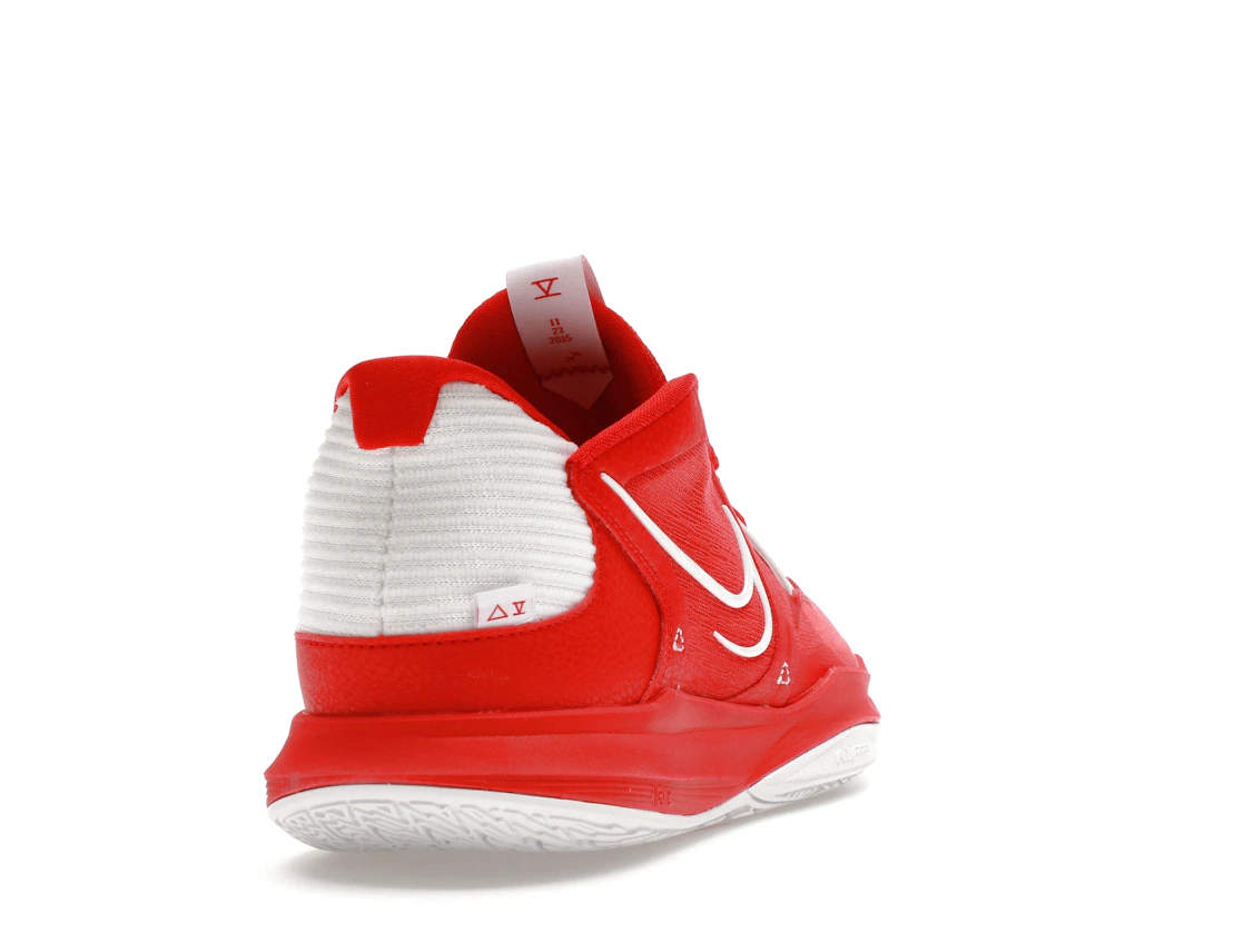 Vue 30 de Nike Kyrie 5 Low TB University Red