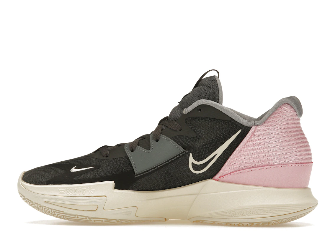 Vue 20 de Nike Kyrie 5 Preservation